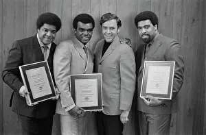 Huty25635 Prints: Neil Bogart With The Isley Brothers