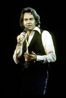 Neil Diamond Performing