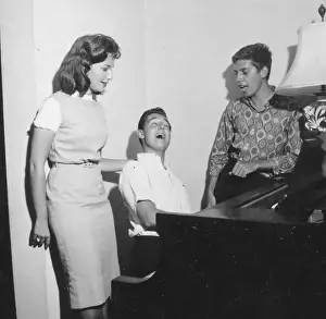 Neil Sedaka Profile In Song Hits Magazine