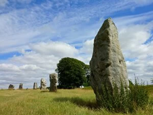 Wiltshire Gallery: Neolithic henge monument in Avebury