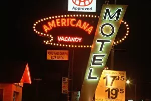 Images Dated 14th September 2005: 'Neon lights for cheap motel, Las Cruces, NM'