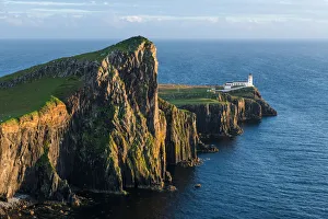 Images Dated 27th August 2015: Nest Point, Isle of Skye