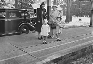 Parenthood Prints: The Netherlands Royal Family Arriving to United States