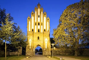 Neues Tor, inner gate, city gate of the medieval fortifications, Four Gates City, Neubrandenburg