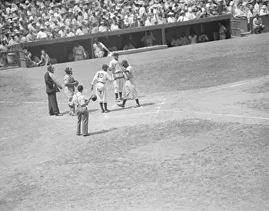 Umpire Prints: New York Black Yankees Playing the Chicago American Giants
