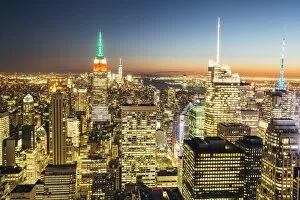 Bright Gallery: New York City skyline at night, Manhattan, NY, USA