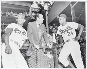 Robert F Prints: New York Giants with New York Mayor