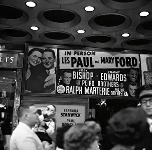 New York Paramount Marquee