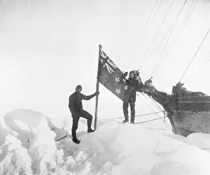 Prow Prints: New Zealand Explorers Planting Their Flag at Arctic
