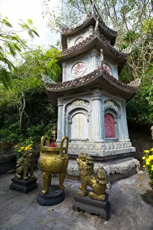 Images Dated 24th February 2017: Ngu Hanh Son Pagoda, Da Nang, Vietnam