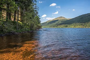 Images Dated 26th May 2017: A Nice Day For A Paddle