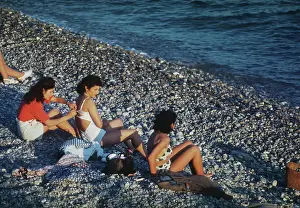 Sunbathing Prints: Nice Seafront