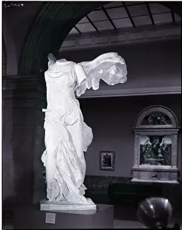 The Nike Of Samothrice Sculpture