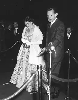 Politician Prints: Nixon Escorts The Queen