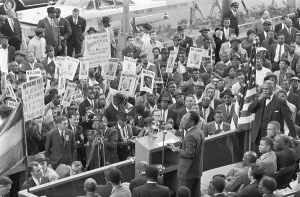 Ghanaian Prints: Nkrumah Speaks in Harlem