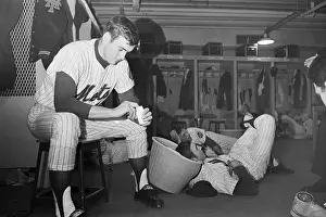 Fingers Prints: Nolan Ryan In Locker Room, Soaking Finger