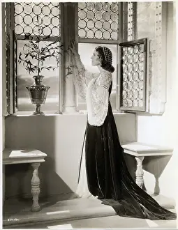 Lovers Prints: Norma Shearer In Costume As Juliet