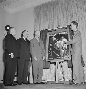 James T Prints: Norman Rockwell Giving Painting to Red Cross