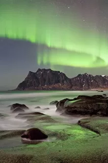 Northern Lights: A Dance of Colours Collection: Northern Lights in Lofoten Islands