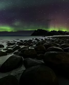 Aurora Borealis Collection: Northern Lights from Utakliev beach