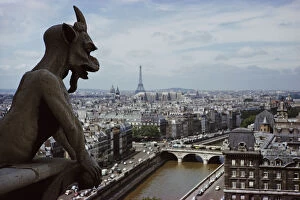 Images Dated 29th October 2012: Notre Dame De Paris