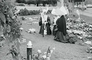Mourning Prints: Nuns Offering Prayers