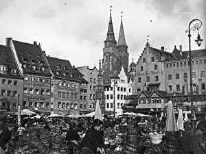 Trade Europe H Prints: Nuremberg Market