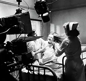 Nurses Subdue Patty Duke in Valley of the Dolls