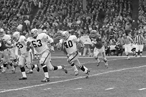 Oakland Raiders and Kansas City Chiefs Football Game