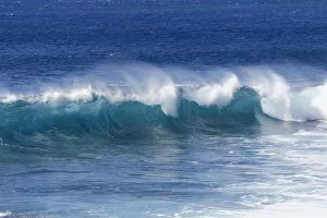 Ocean wave, surf, La Puntilla, Valle Gran Rey, La Gomera, Canary Islands, Spain