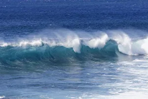 Images Dated 23rd December 2012: Ocean wave, surf, La Puntilla, Valle Gran Rey, La Gomera, Canary Islands, Spain