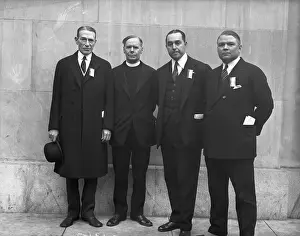 Senator Prints: Officials & Politicians Pose At Banquet