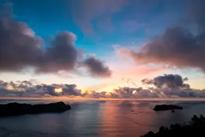 Ogasawara sunrise colours