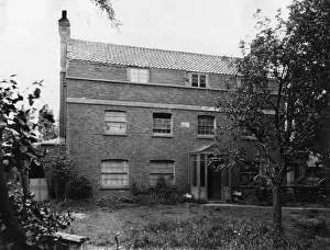 Old Manor House