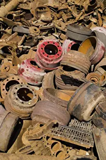 Tire Prints: Old metal, material for recycling