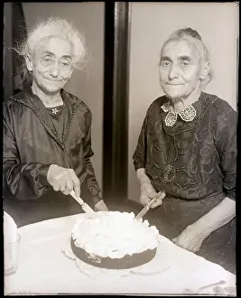 Birthday Prints: Oldest Twins Celebrate Together