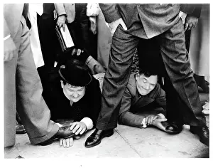 Lac0044 Prints: Oliver Hardy And Stan Laurel