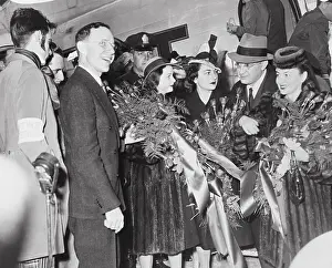 Olivia DeHavilland and Peers Posing with Mayor of Atlanta