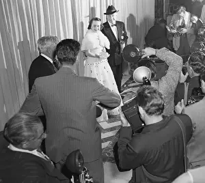 Olivia De Havilland Arriving at Oscars