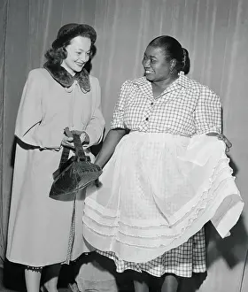 Olivia de Havilland Speaking with Hattie McDaniel