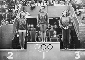 Diving Prints: Olymipic Women'S Diving Winners