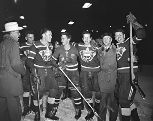Oslo Prints: Olympic Hockey Players Posing Together