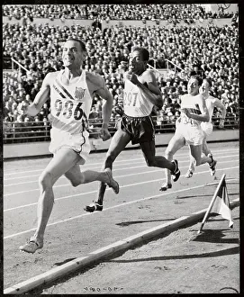 Helsinki Prints: Olympic Runner M.G. Whitefield Leading Race