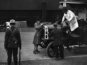 General Strike 3rd to 12 May, 1926 Gallery: Omnibus Depot