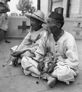 Korea Prints: Opium Smokers