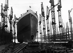 1924 Prints: Oronsay In Dock