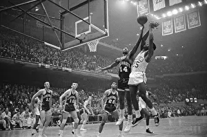 Jones Prints: Oscar Robertson in Basketball Action
