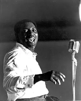 Otis Redding Performs