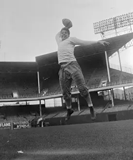 Otto Graham Throwing Pass