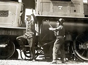 Outlaw Holds Rifle To Train Engineer